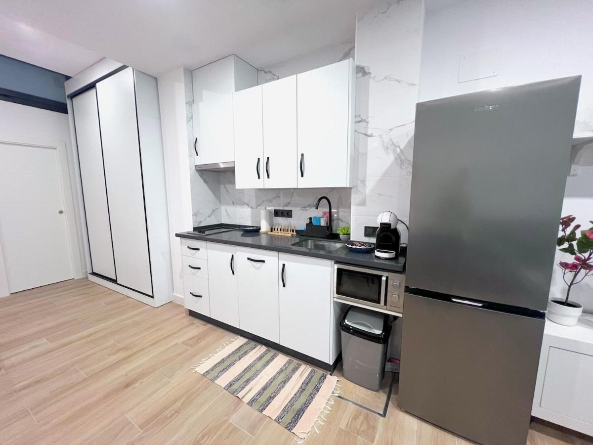 Evans Realty Bn Moderno & Lujoso Estudio * Málaga