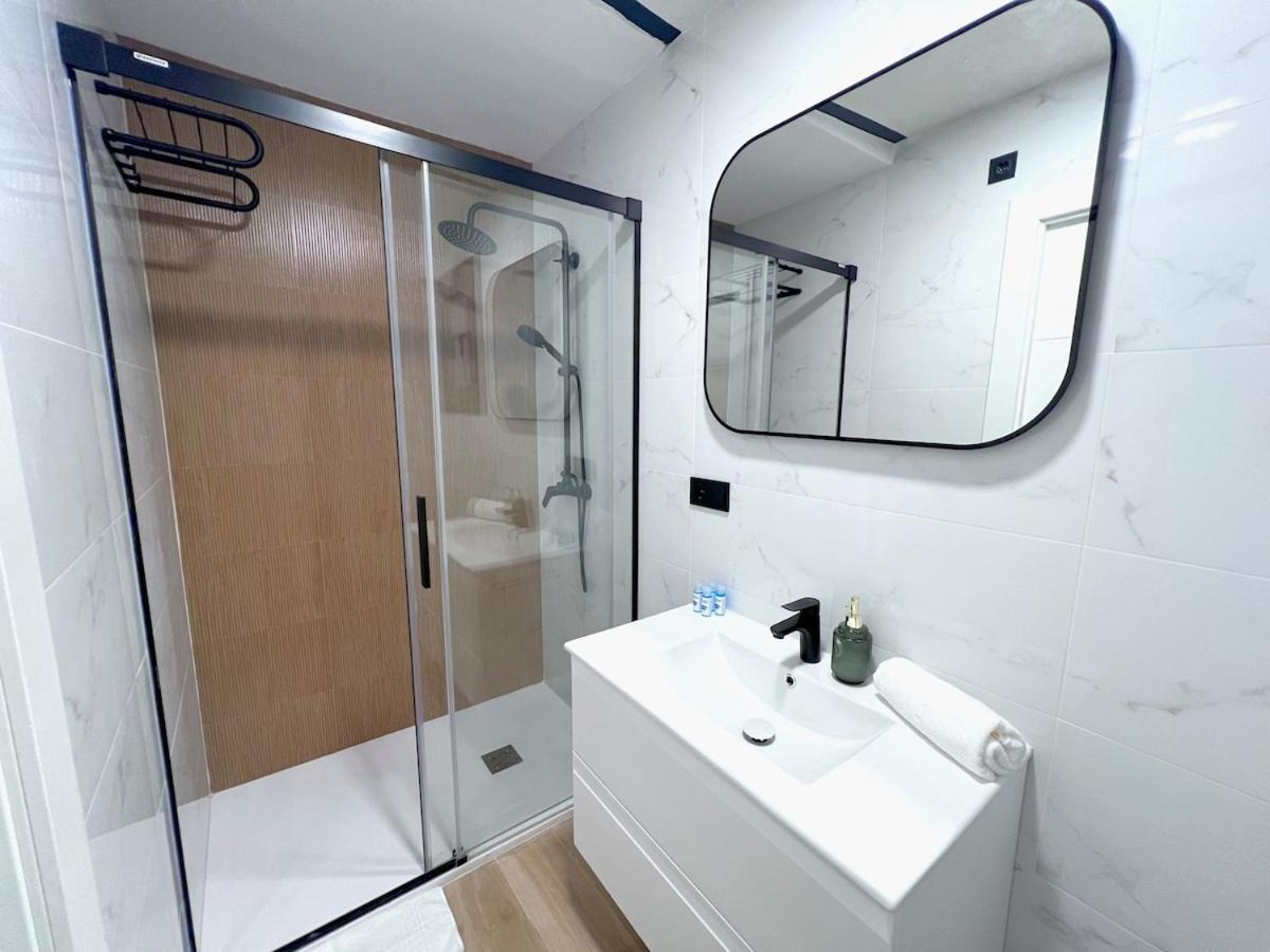 Evans Realty Bn Moderno & Lujoso Estudio *