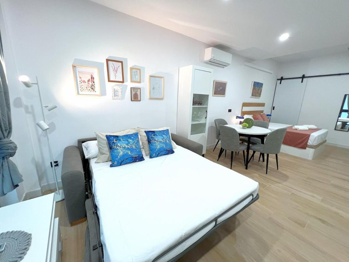 Appartement Evans Realty Bn Moderno & Lujoso Estudio
